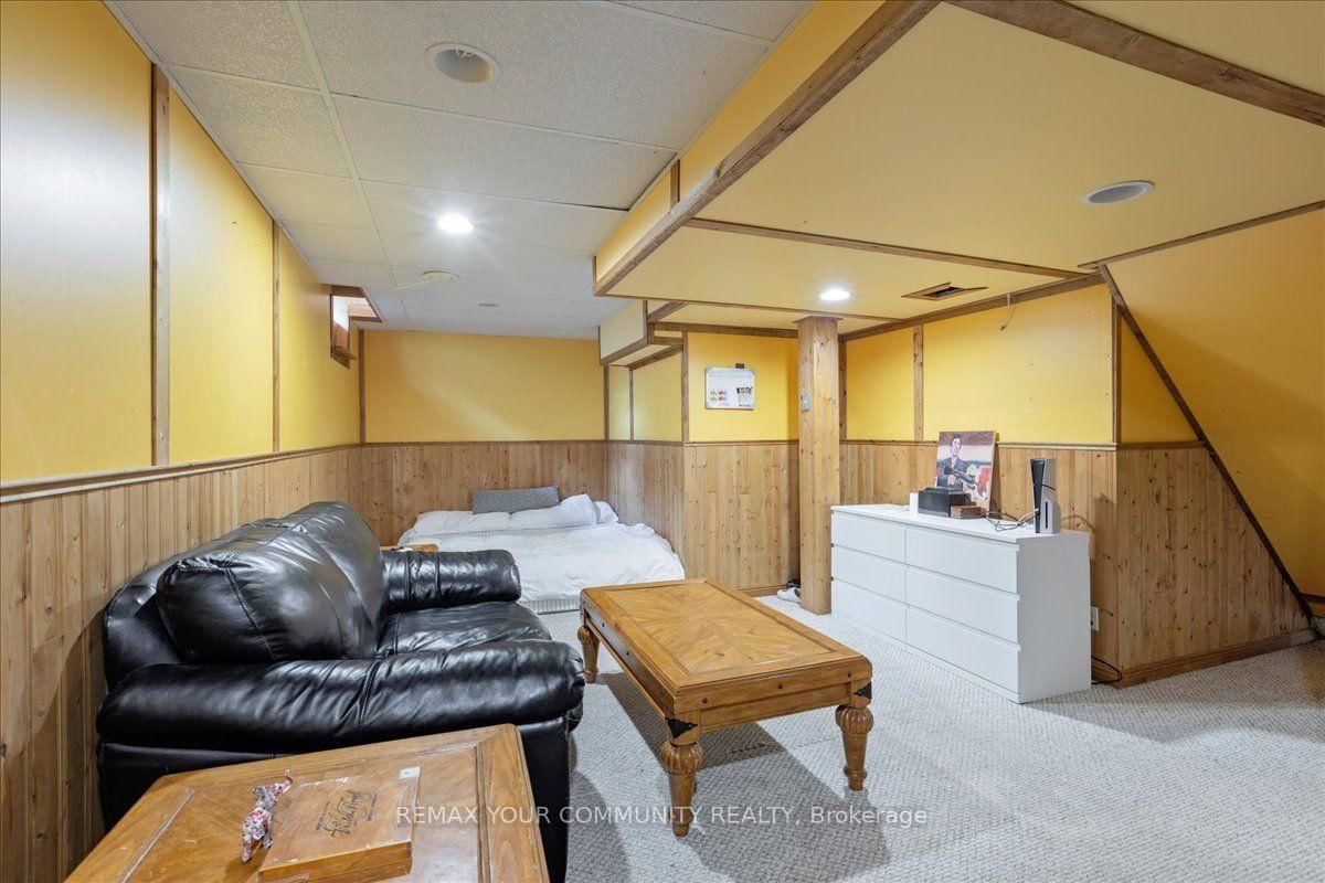 1005 Vance Crescent • Innisfil, ON photo 23