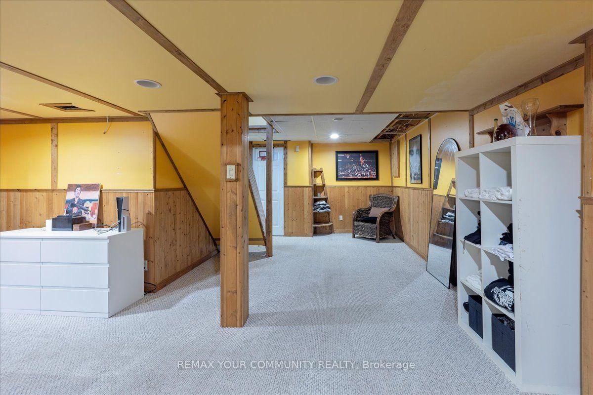 1005 Vance Crescent • Innisfil, ON photo 24