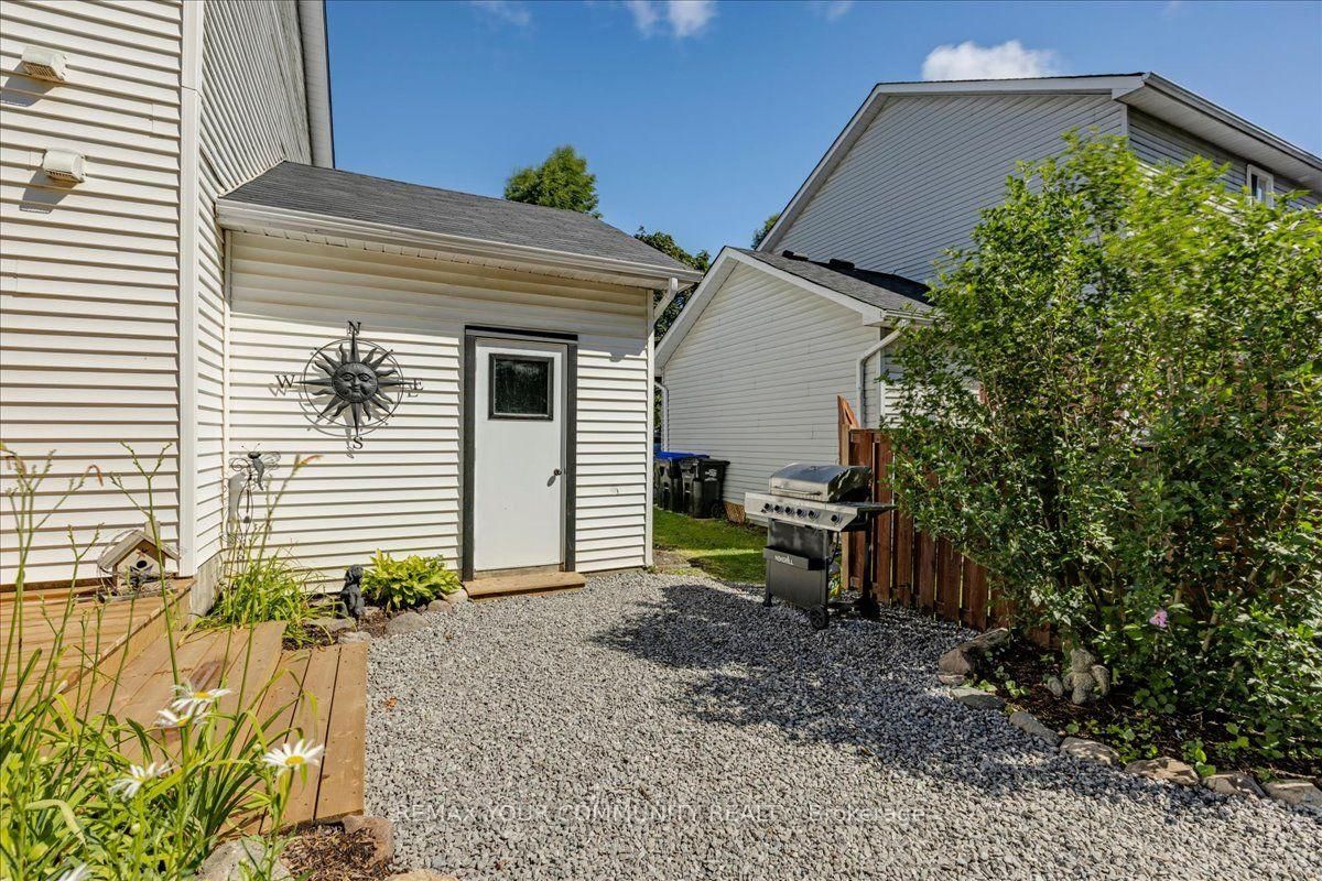 1005 Vance Crescent • Innisfil, ON photo 34