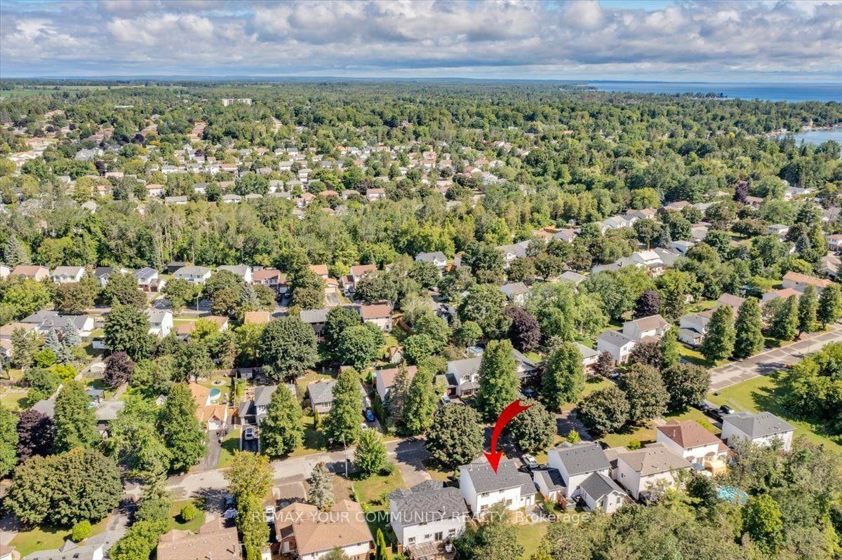 1005 Vance Crescent • Innisfil, ON photo 36