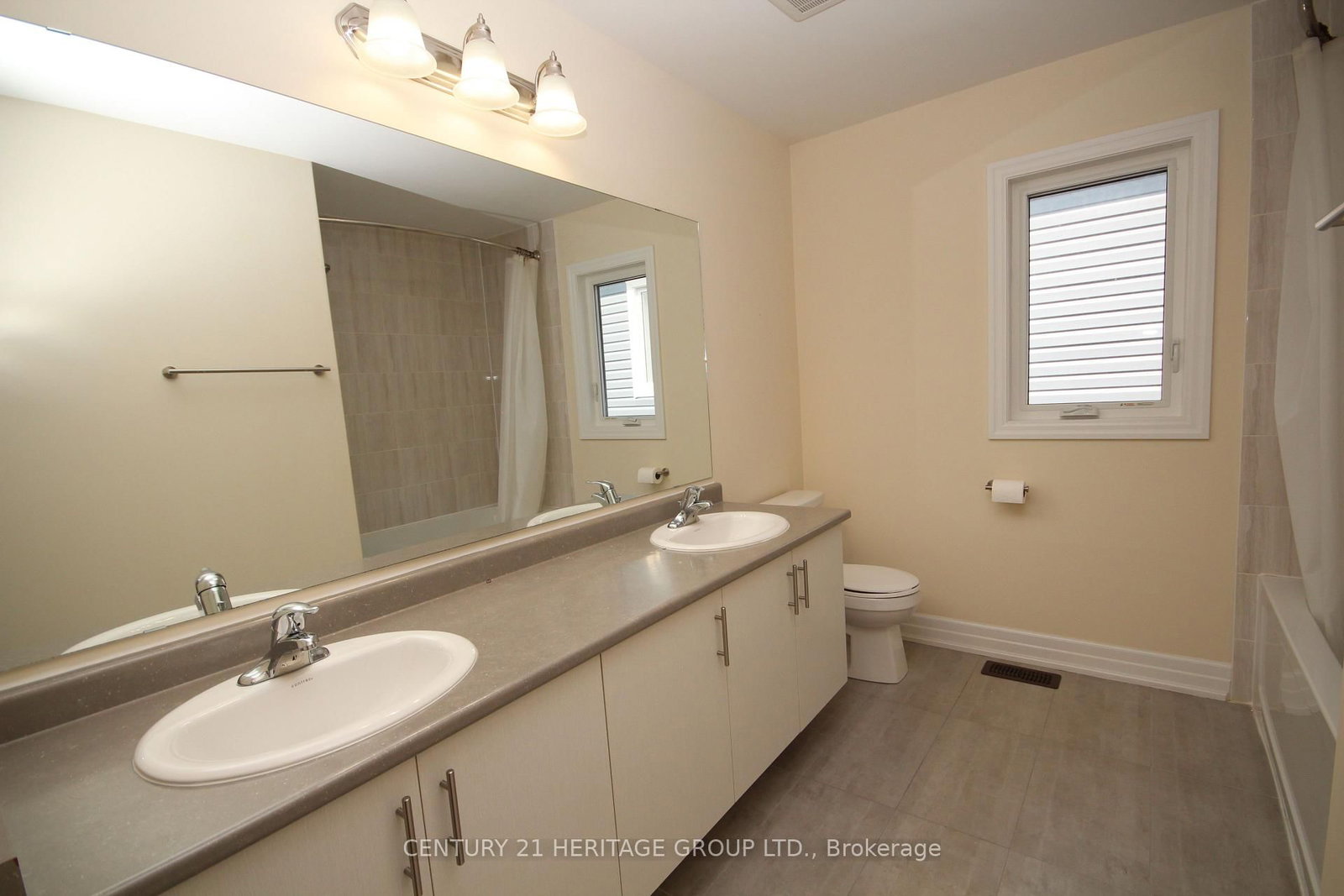 83 Kingknoll Crescent • Georgina, ON photo 19