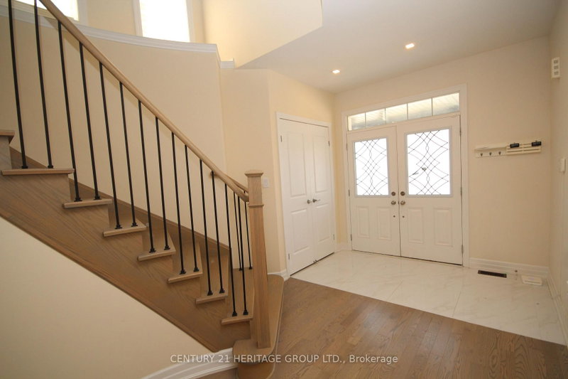 83 Kingknoll Crescent