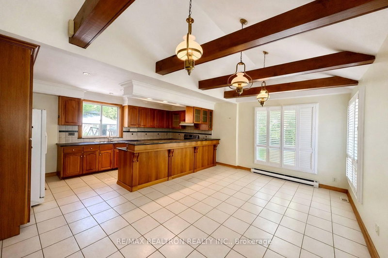 2430 King Road