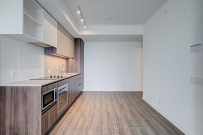 Unit 4715 — 1000 Portage Parkway — photo 5