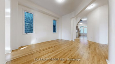 156 Hartney Drive • Richmond Hill, ON photo 8