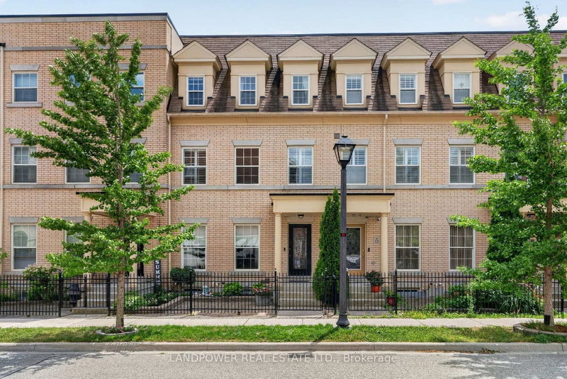 23 Donald Buttress Boulevard W, Markham