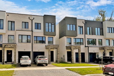 5-bed Townhouse · 21 Persica St