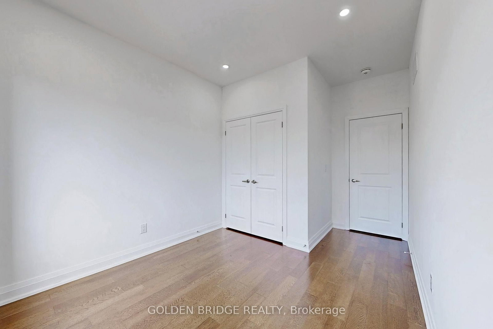 21 Persica Street • Richmond Hill, ON photo 22