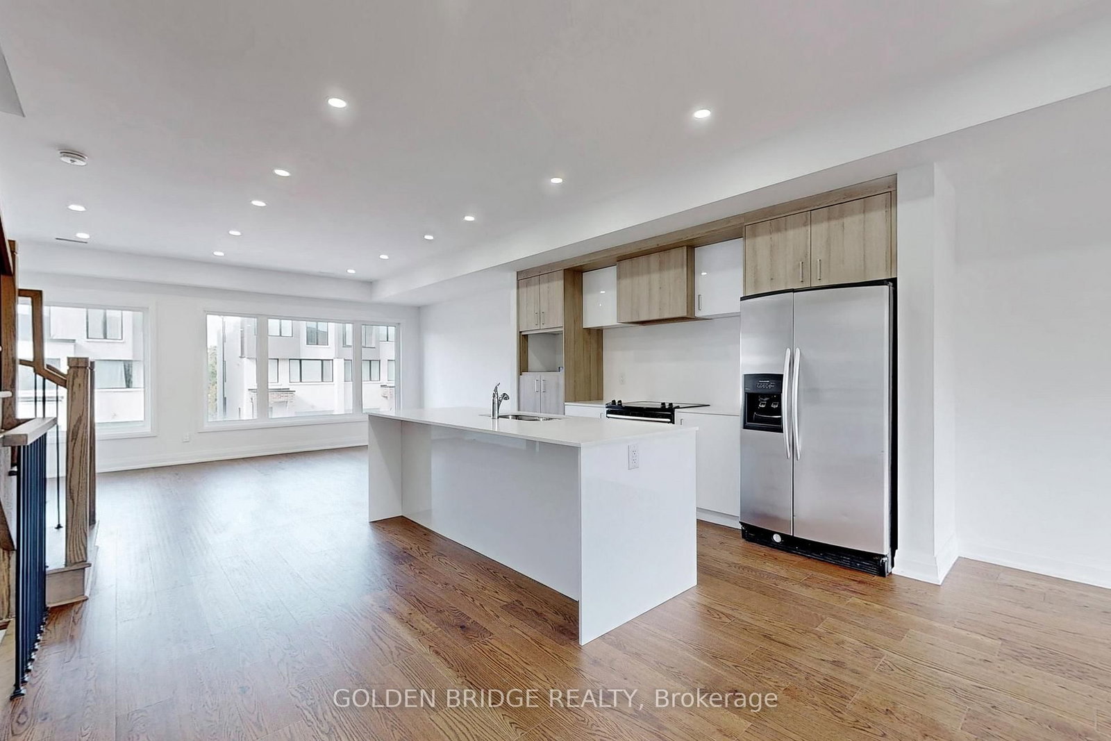 21 Persica Street • Richmond Hill, ON photo 6