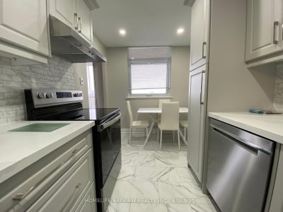 Unit 1207 — 7811 yonge Street — more photos