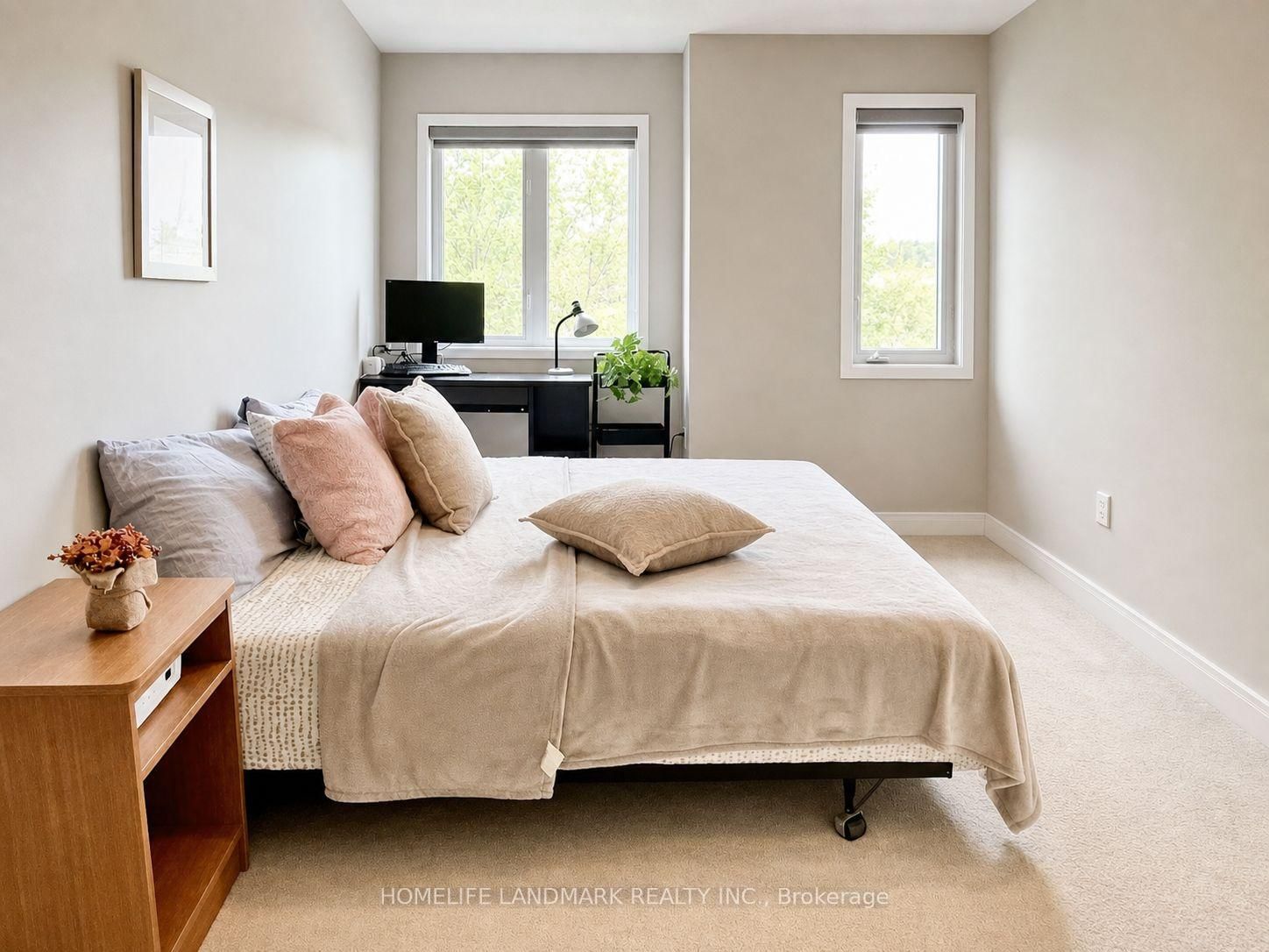 79 W Jordanray Boulevard • Newmarket, ON photo 40