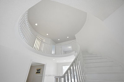 31 Vesta Drive — photo 5