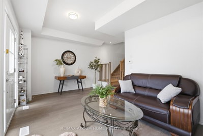 9100 Woodbine Avenue — more photos