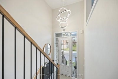 102 Lyall Stokes Circle — photo 3