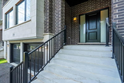 159 Snively Street • Richmond Hill, ON photo 3