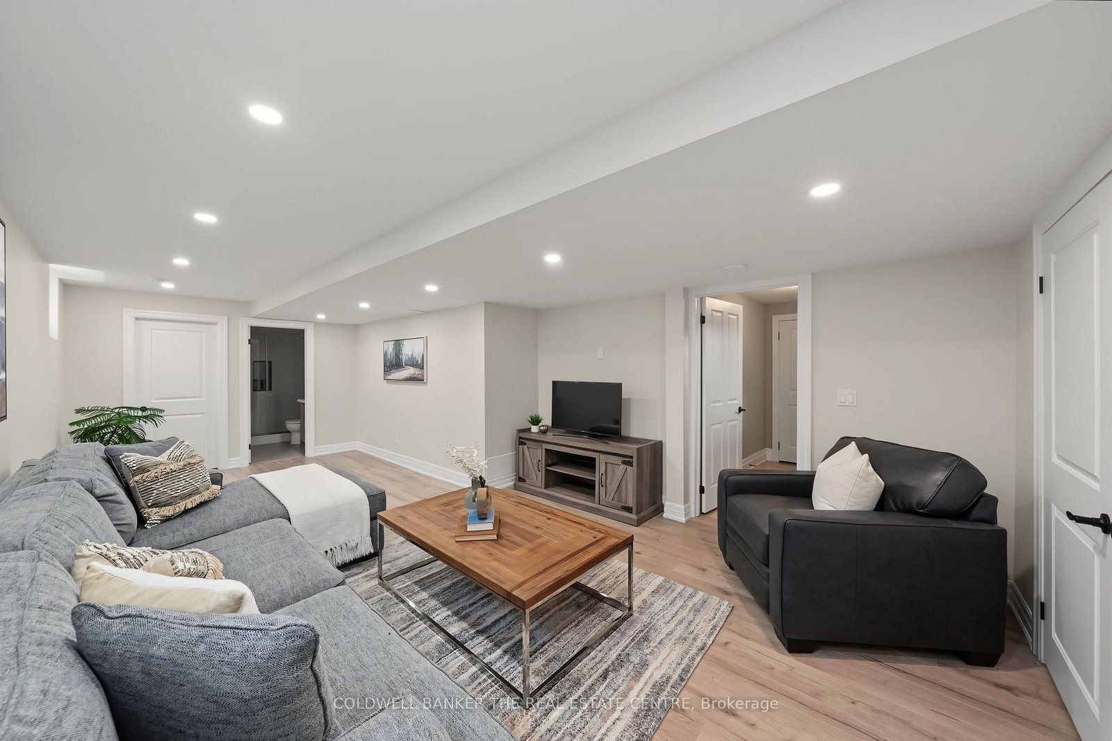 64 Jenny Thompson Court • Richmond Hill, ON photo 39
