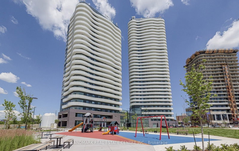 Unit 212 — 10 Flavelle Trail, Vaughan