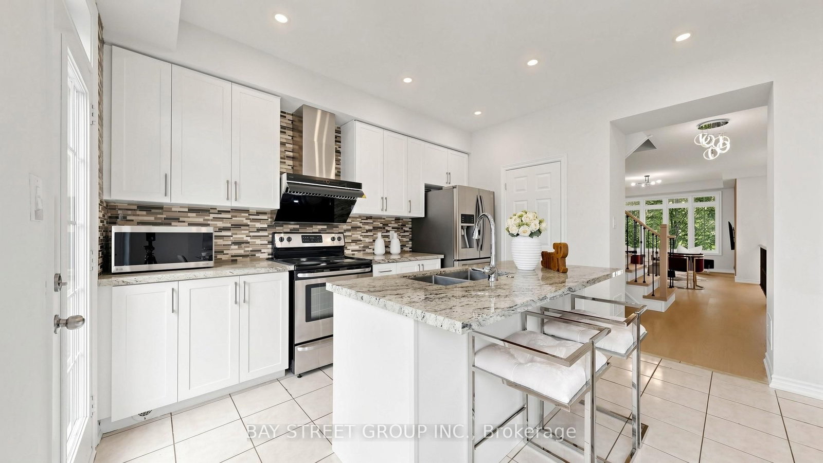 35 Sharbot Lane • Markham, ON photo 7