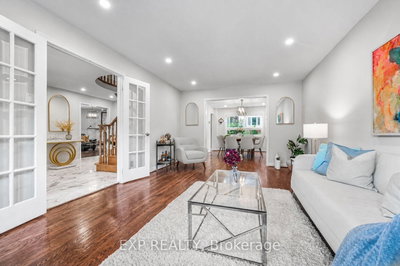 16 Wainwright Avenue — more photos
