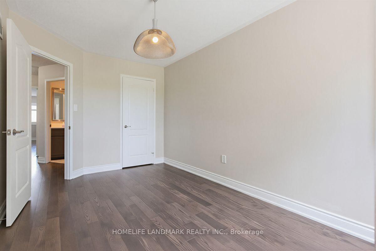 2300 Bur Oak Avenue • Markham, ON photo 28