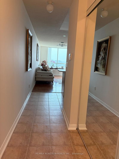 Unit PH13 — 23 Oneida Crescent — photo 5