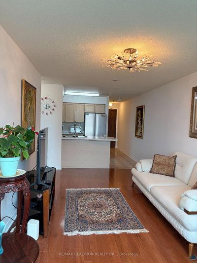 Unit PH13 — 23 Oneida Crescent — more photos