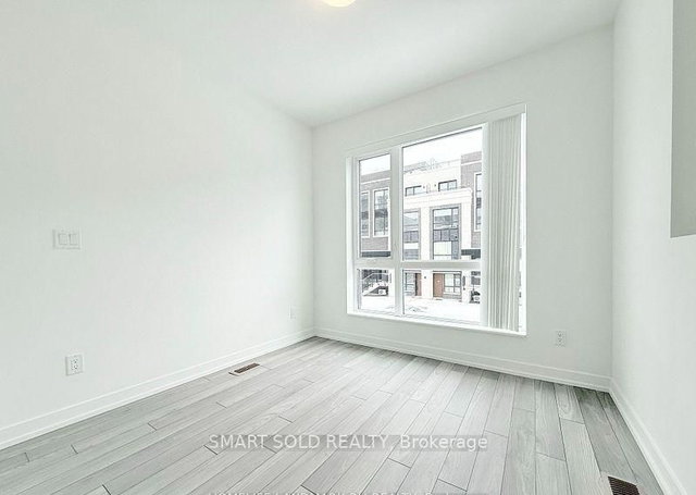 109 - 8 Walder Lane