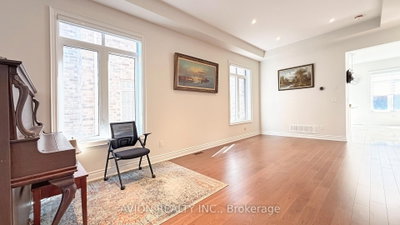 76 Maple Fields Circle — photo 4