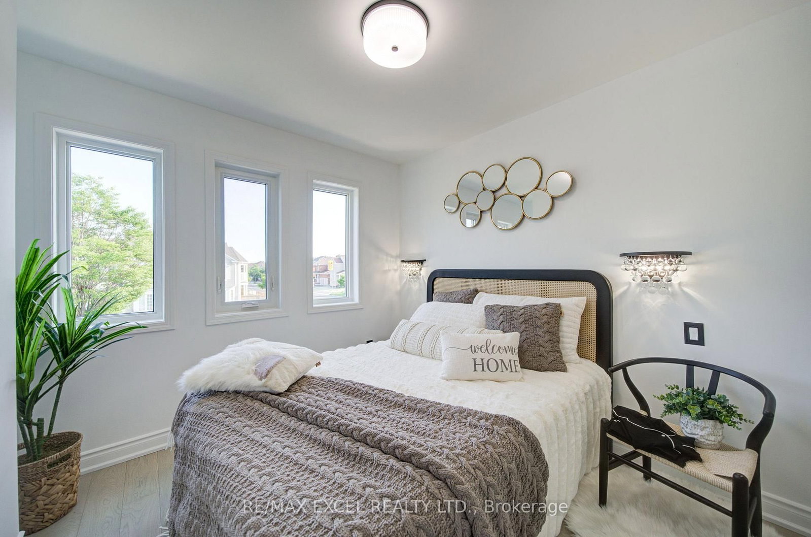 454 Bur Oak Avenue • Markham, ON photo 29