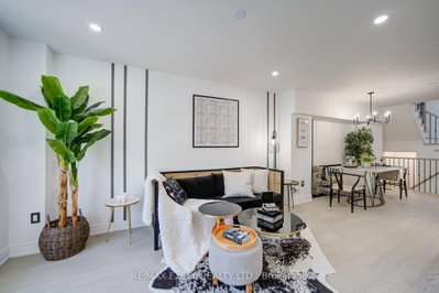 454 Bur Oak Avenue • Markham, ON photo 6