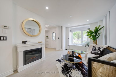 454 Bur Oak Avenue • Markham, ON photo 9