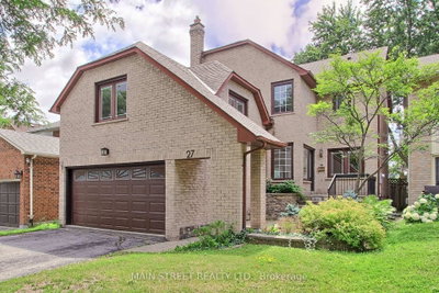27 Murdock Avenue