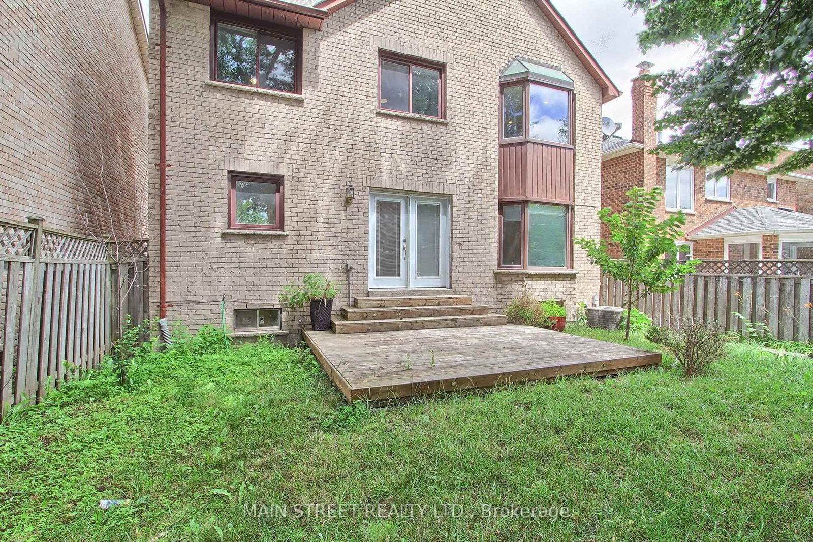 27 Murdock Avenue • Aurora, ON photo 39