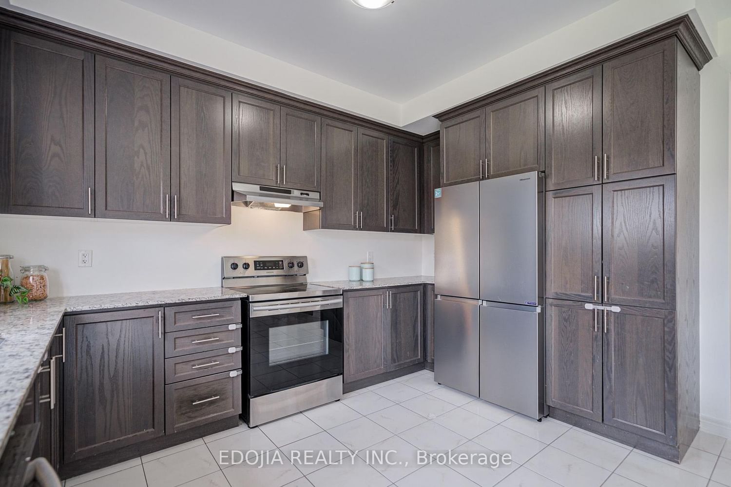 226 Gibson Circle • Bradford West Gwillimbury, ON photo 14