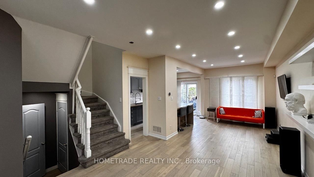 231 Denise Circle • Newmarket, ON photo 26