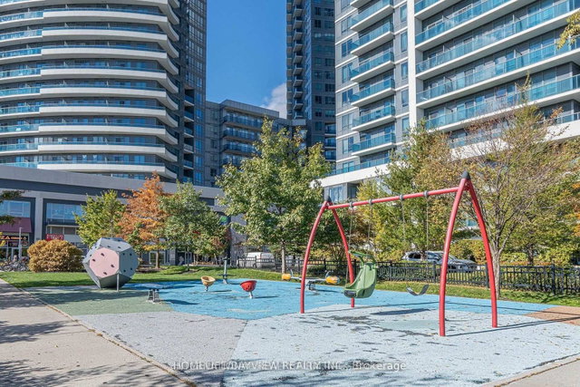 1212 - 7167 Yonge Street