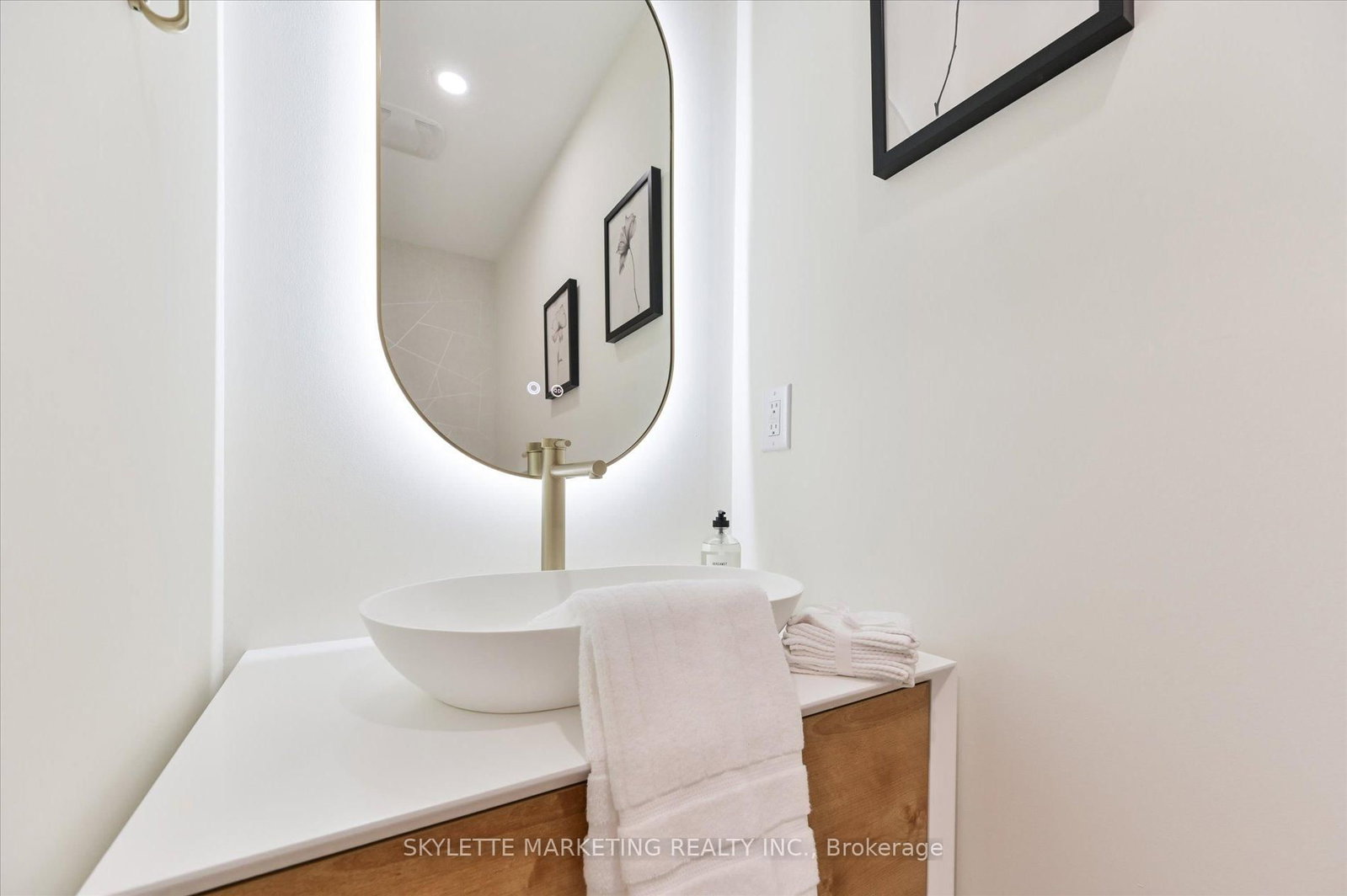 38 Russell Parker Crescent • Aurora, ON photo 20