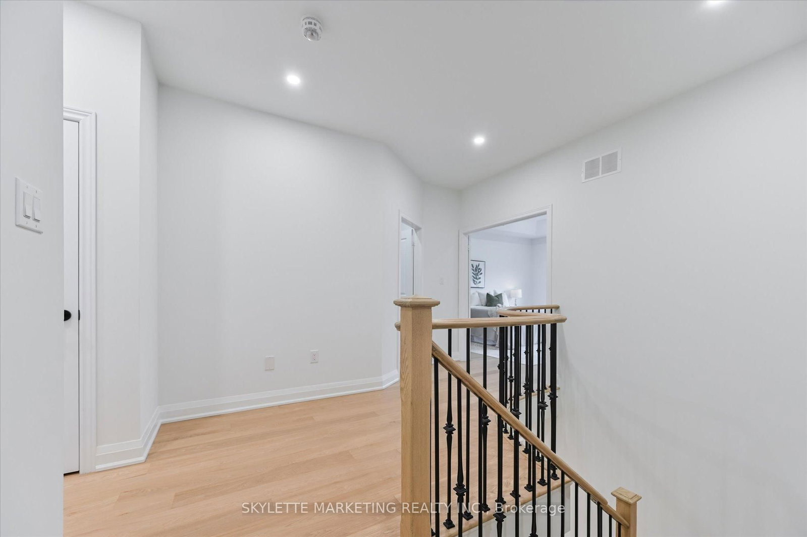 38 Russell Parker Crescent • Aurora, ON photo 23