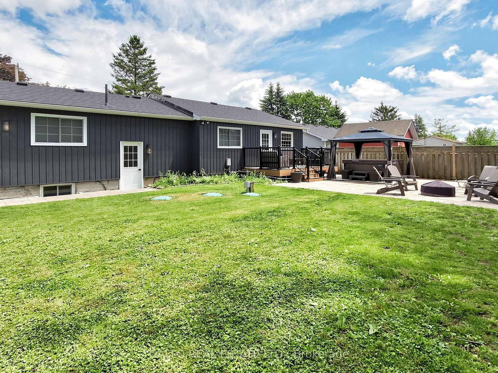 36 Elmvale Boulevard • Whitchurch-Stouffville, ON photo 26