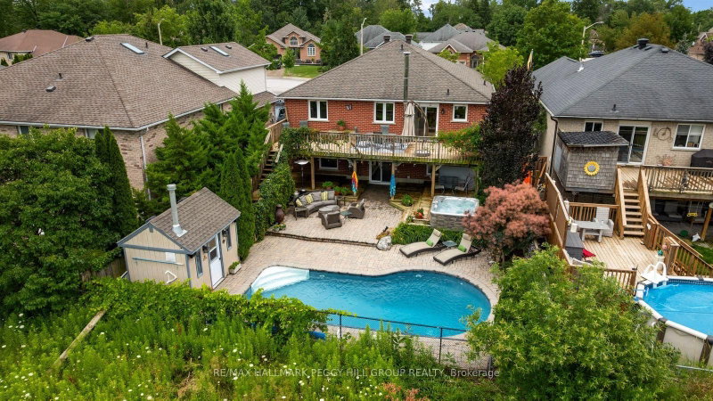 608 Glen Cedar Crescent