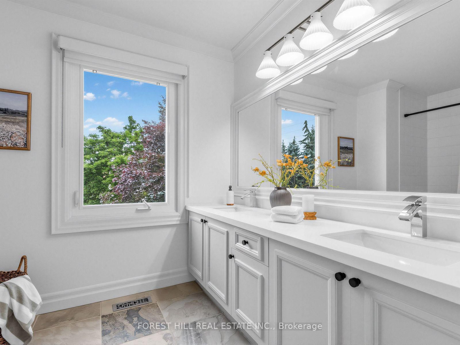 42 Baynards Lane • Richmond Hill, ON photo 39