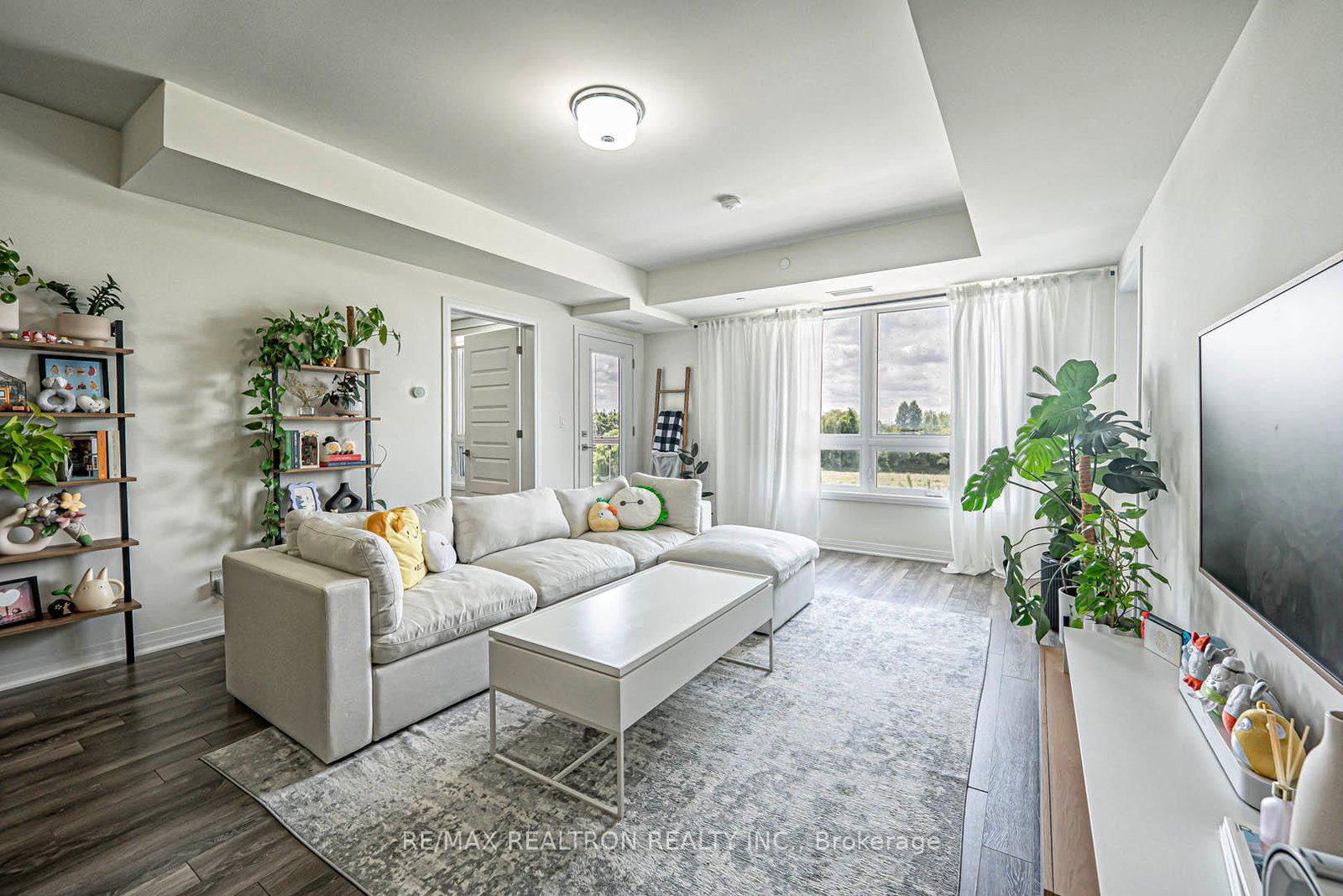 58 Adam Sellers Street • #407 • Markham, ON photo 7