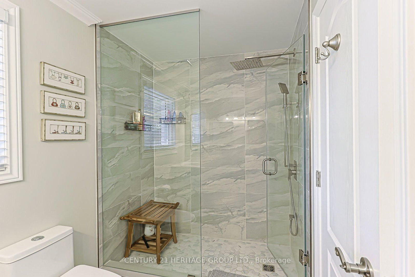 380 Selby Crescent • Newmarket, ON photo 18