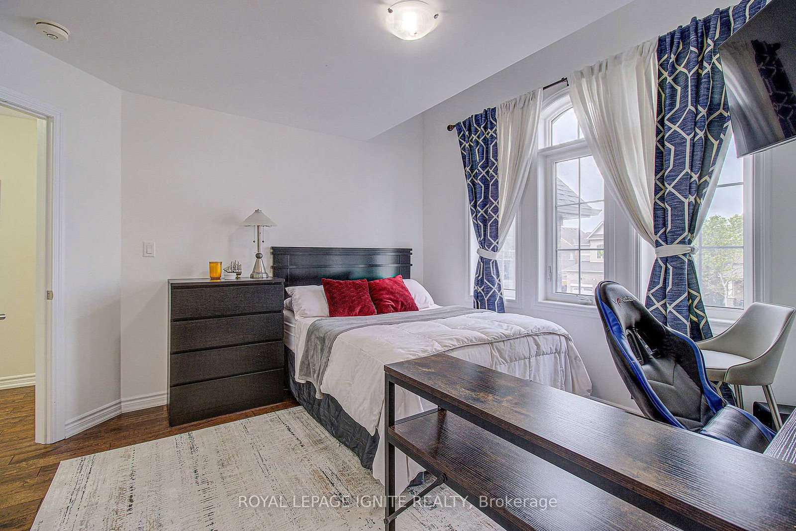 19 Hackett Street • New Tecumseth, ON photo 39