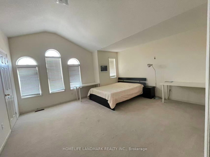 Rooms - 22 Maffey Crescent