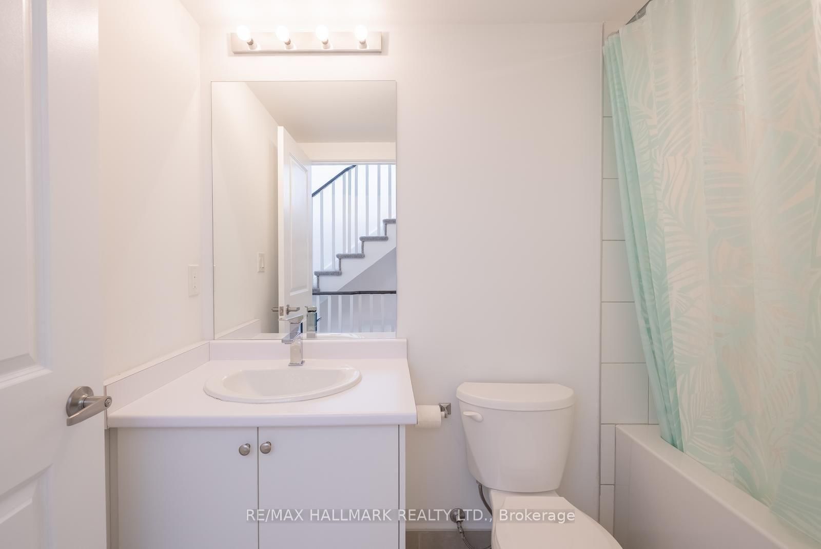 40 Covington Crescent • Whitchurch-Stouffville, ON photo 34