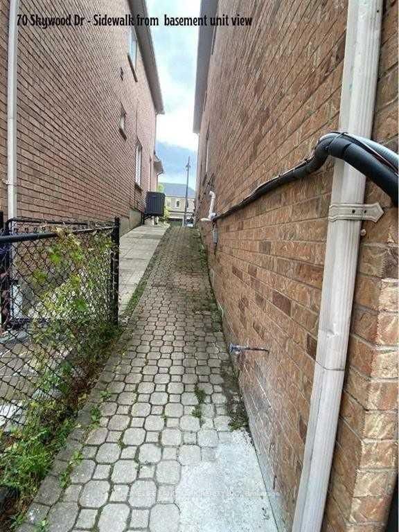Bsmt - 70 Skywood Drive