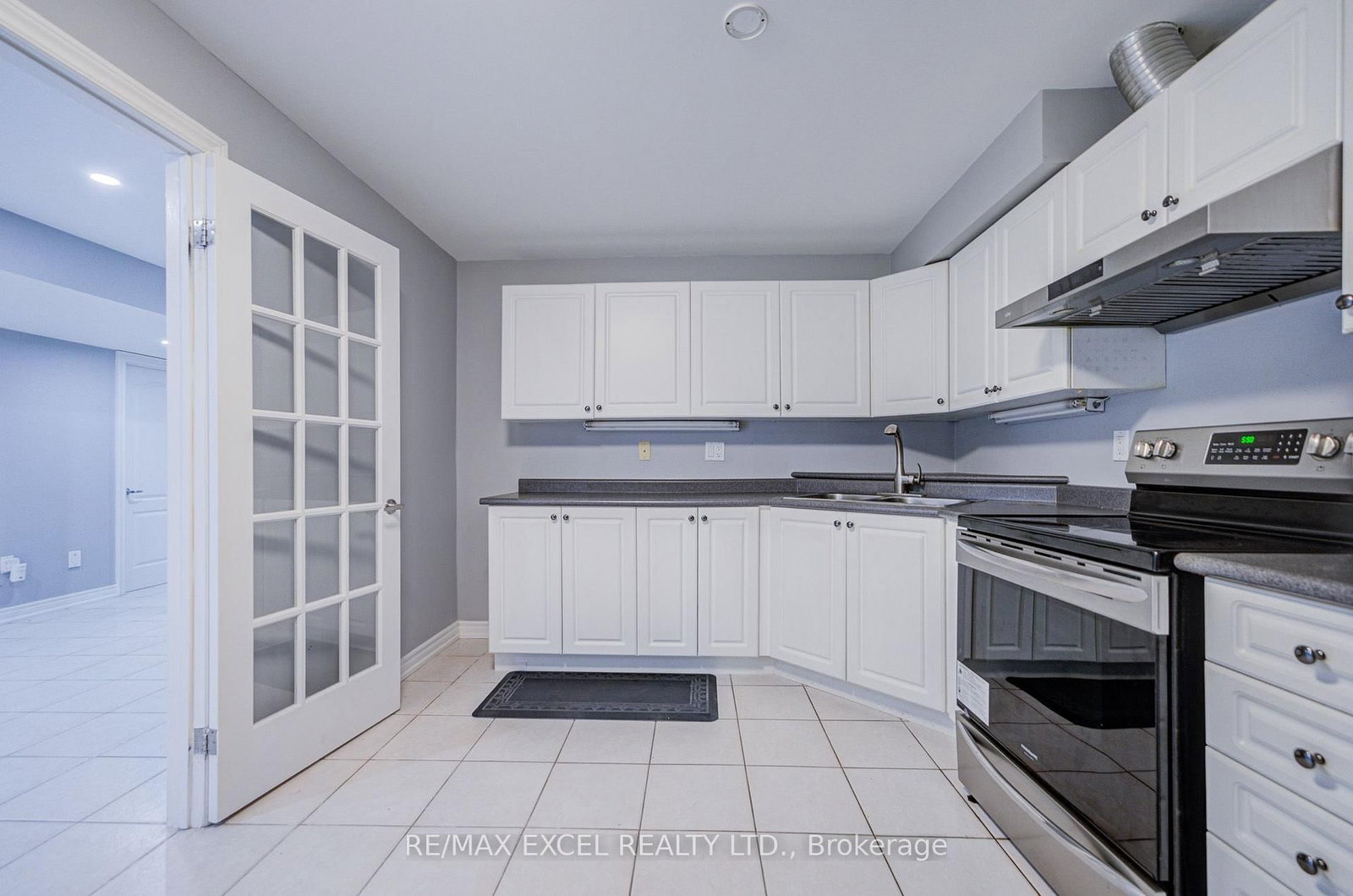 31 Pinewood Drive • Vaughan, ON photo 39