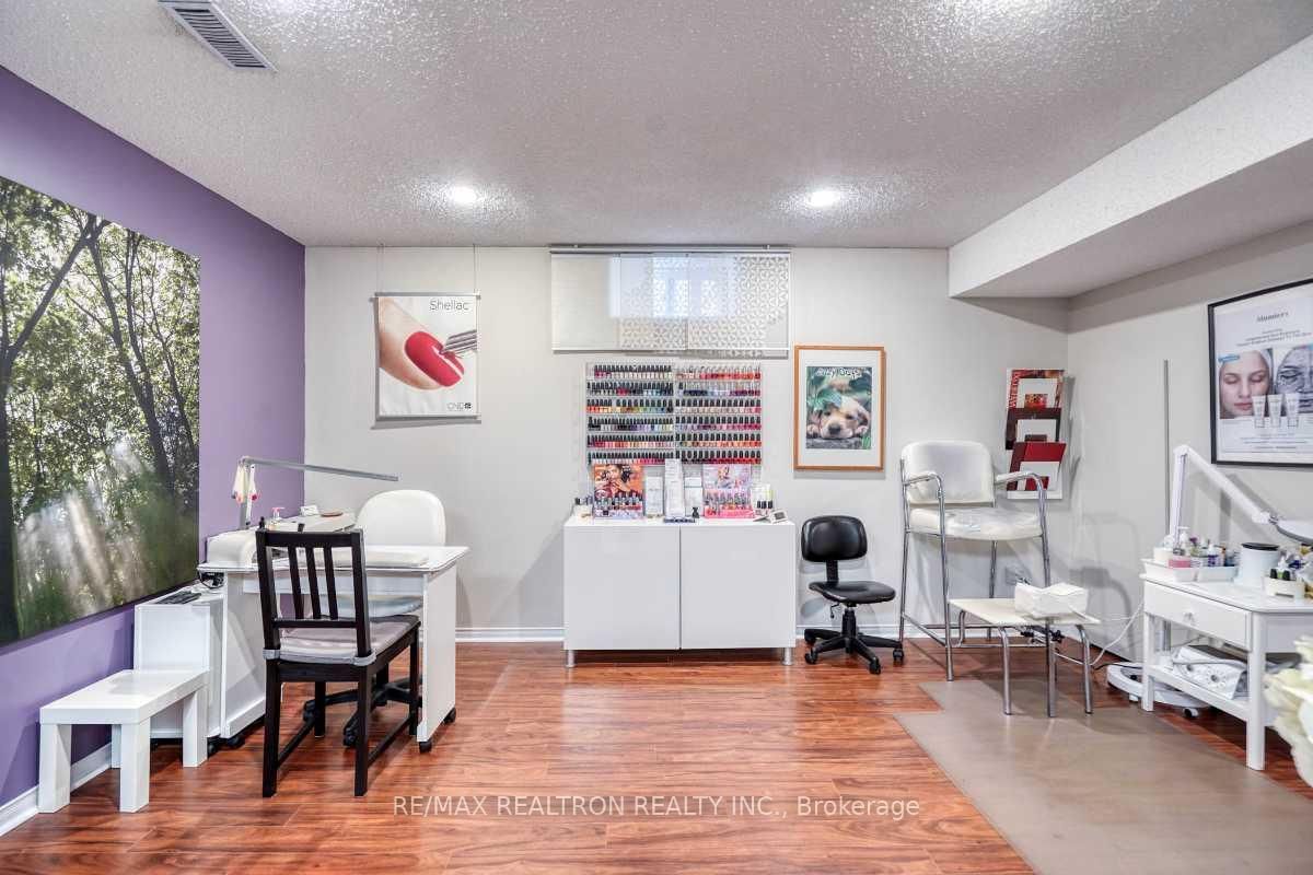 44 Salt Creek Avenue • Richmond Hill, ON photo 39
