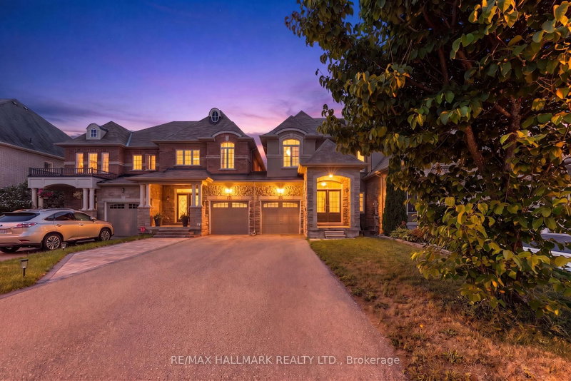 15 Gamble Glen Crescent